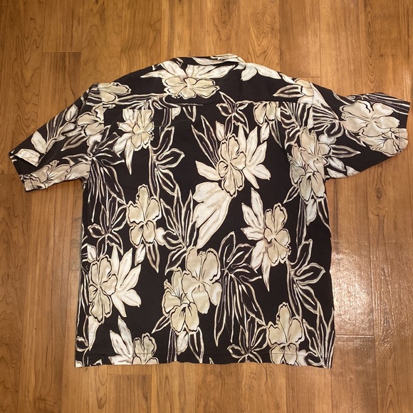 Pacific Scene button down floral print causal shirt XL - Picture 3 of 4